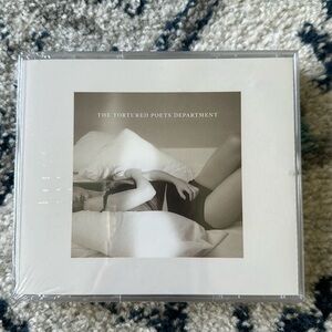 Taylor Swift Tortured Poets Collectors Deluxe CD + Bonus Track "The Manuscript"